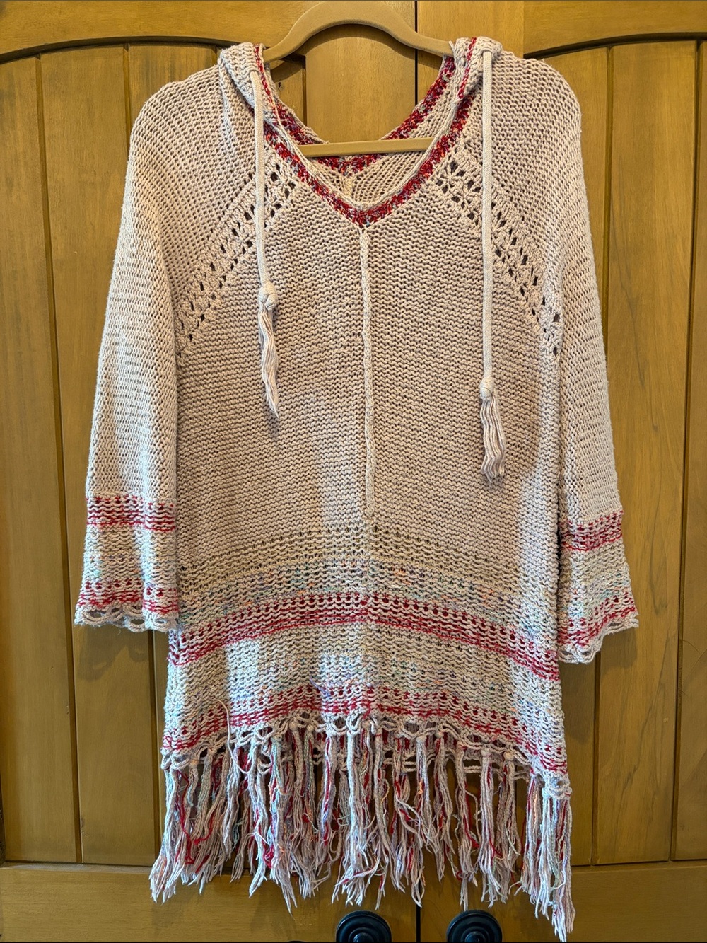Y2K Era Women’s Bohemian Hippie Style Woven Knit Sweater w/Hood Fringe Poncho
